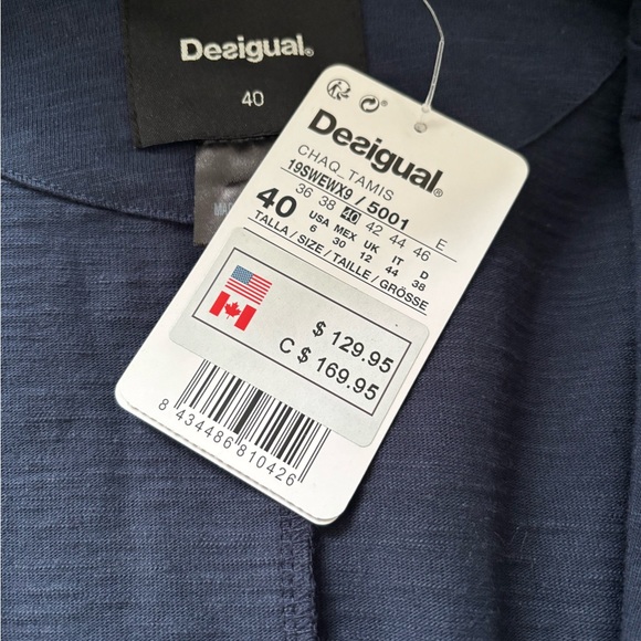 Navy Blazer with Subtle Pattern - Picture 3 of 5